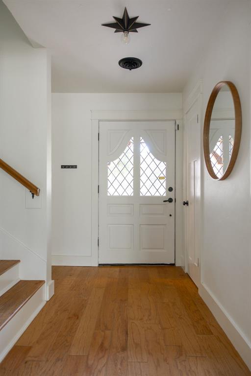 2917 Cedar Oak Drive