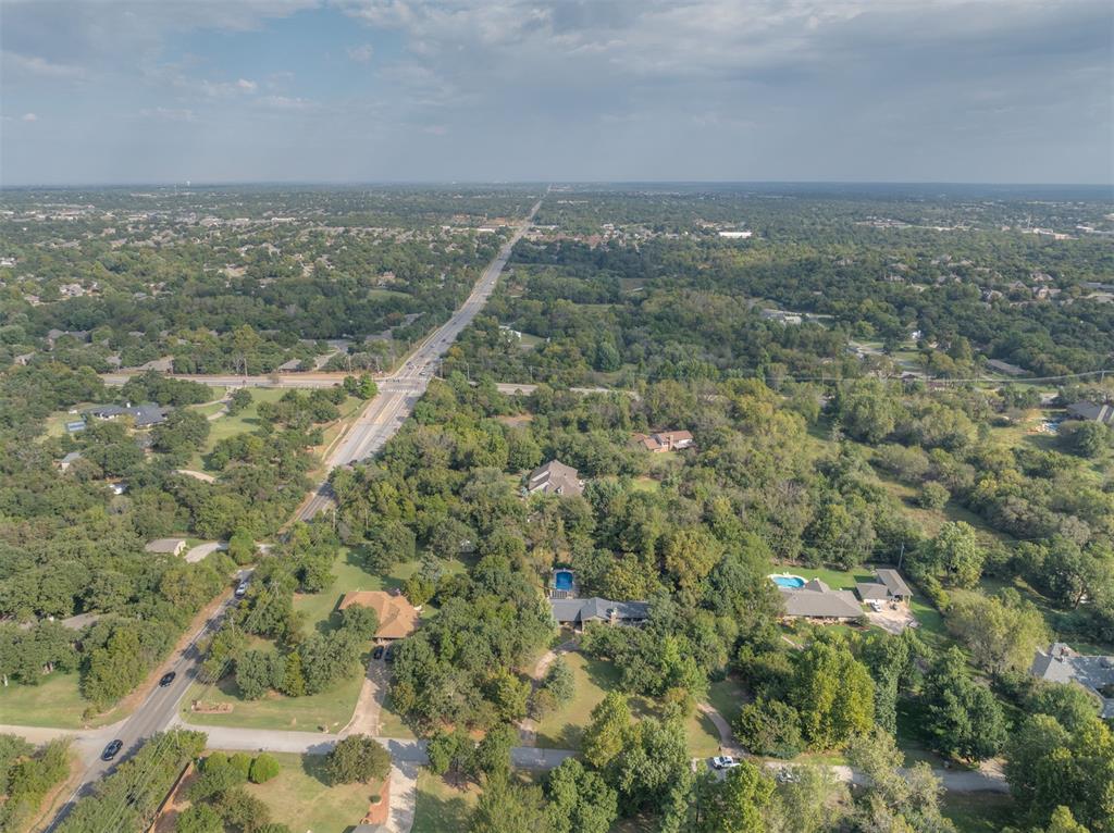 2917 Cedar Oak Drive