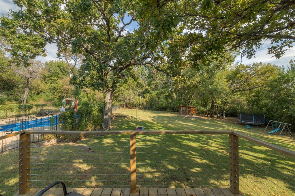 2917 Cedar Oak Drive