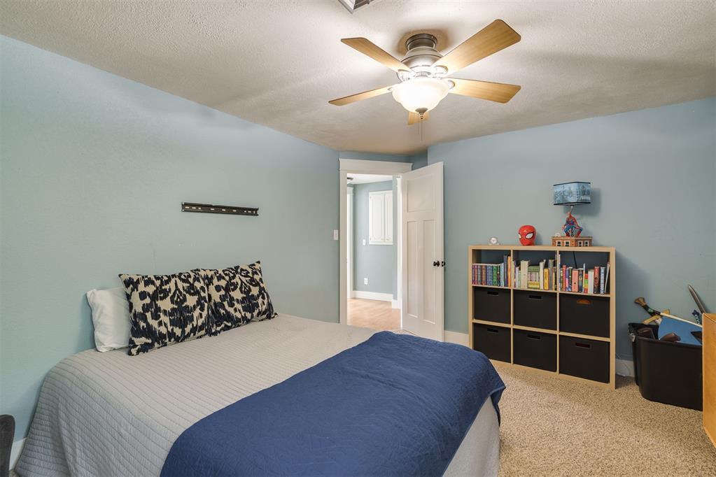 2917 Cedar Oak Drive