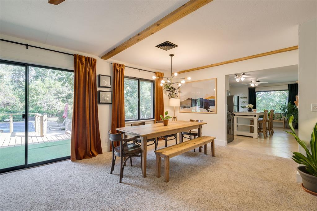 2917 Cedar Oak Drive