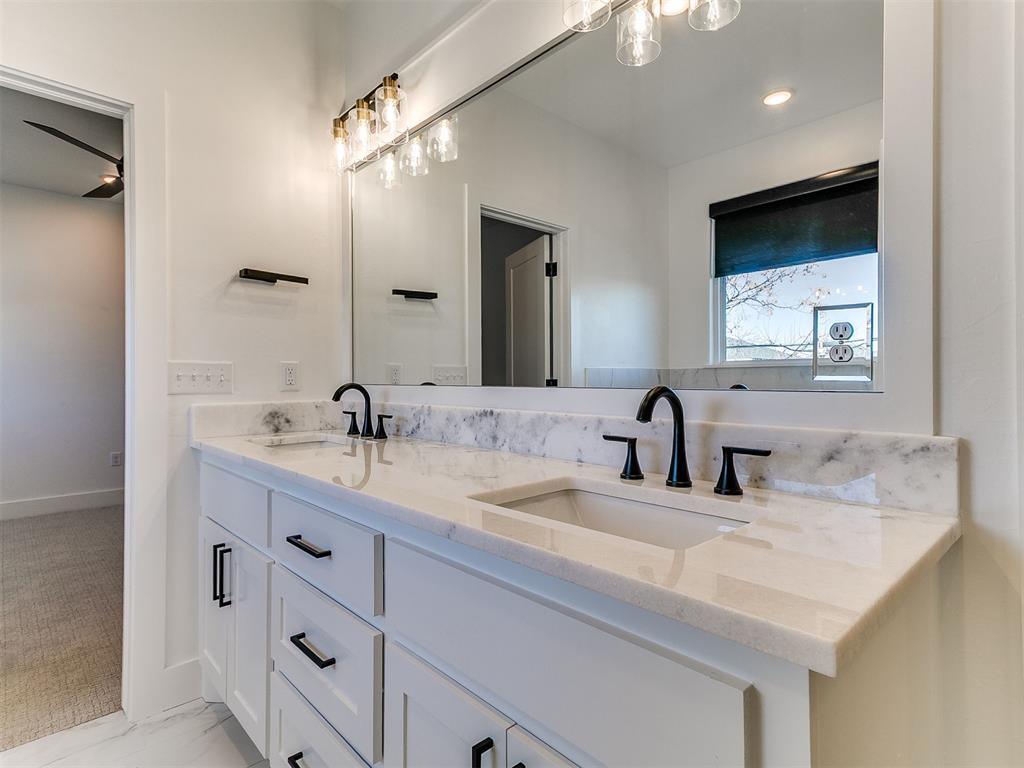 913 NW 43rd Street