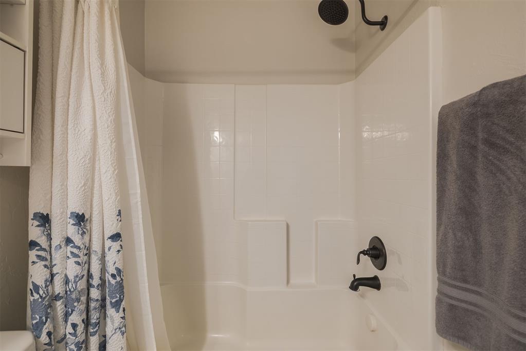 6620 NW 160th Street