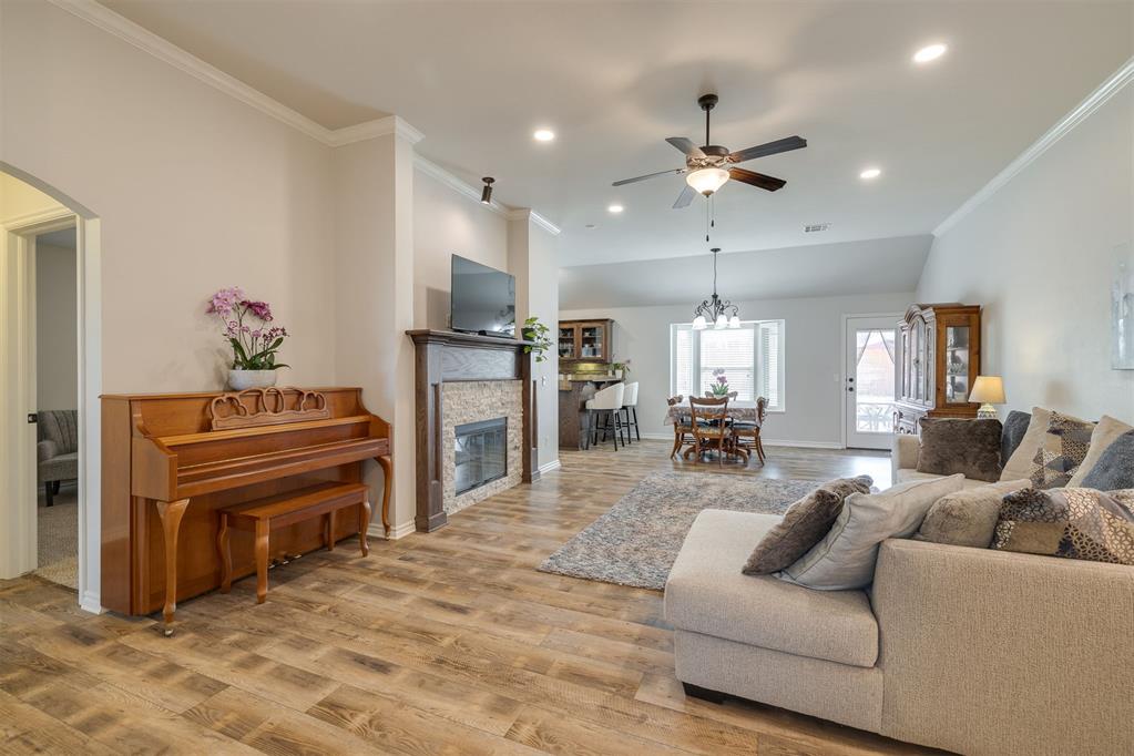 6620 NW 160th Street