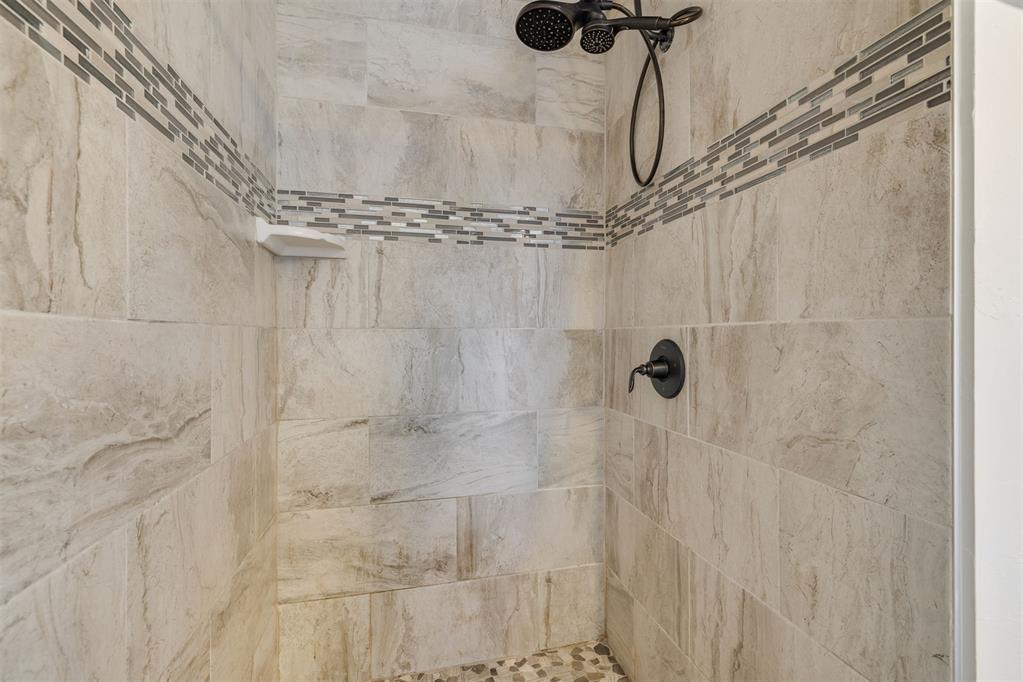 6620 NW 160th Street