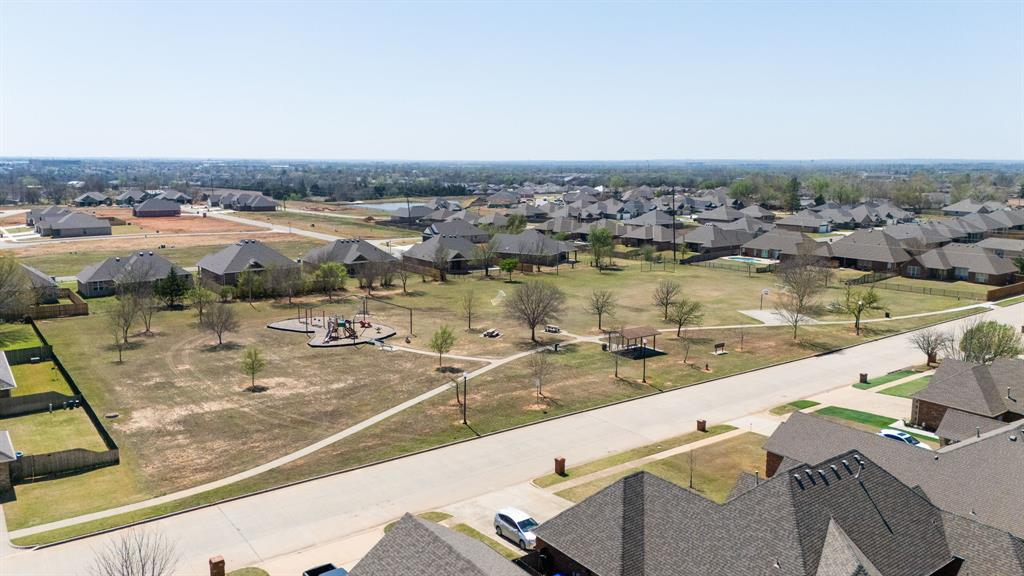 425 Summit Hill Road