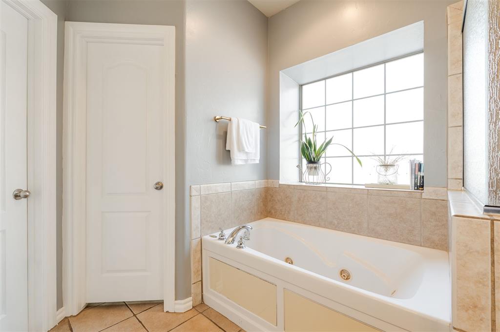 425 Summit Hill Road