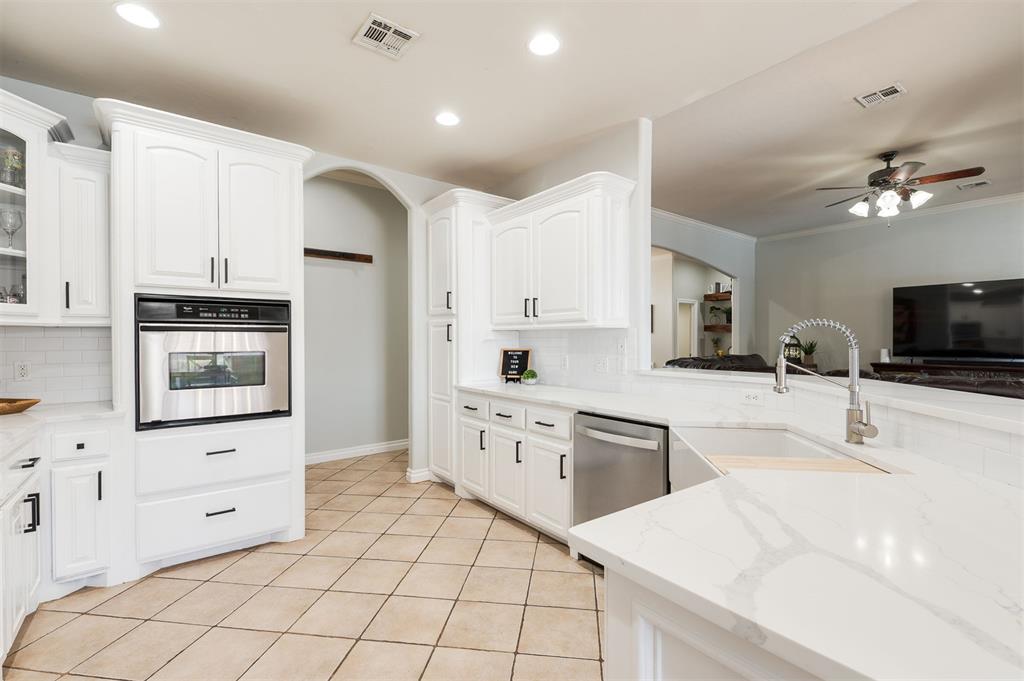 425 Summit Hill Road