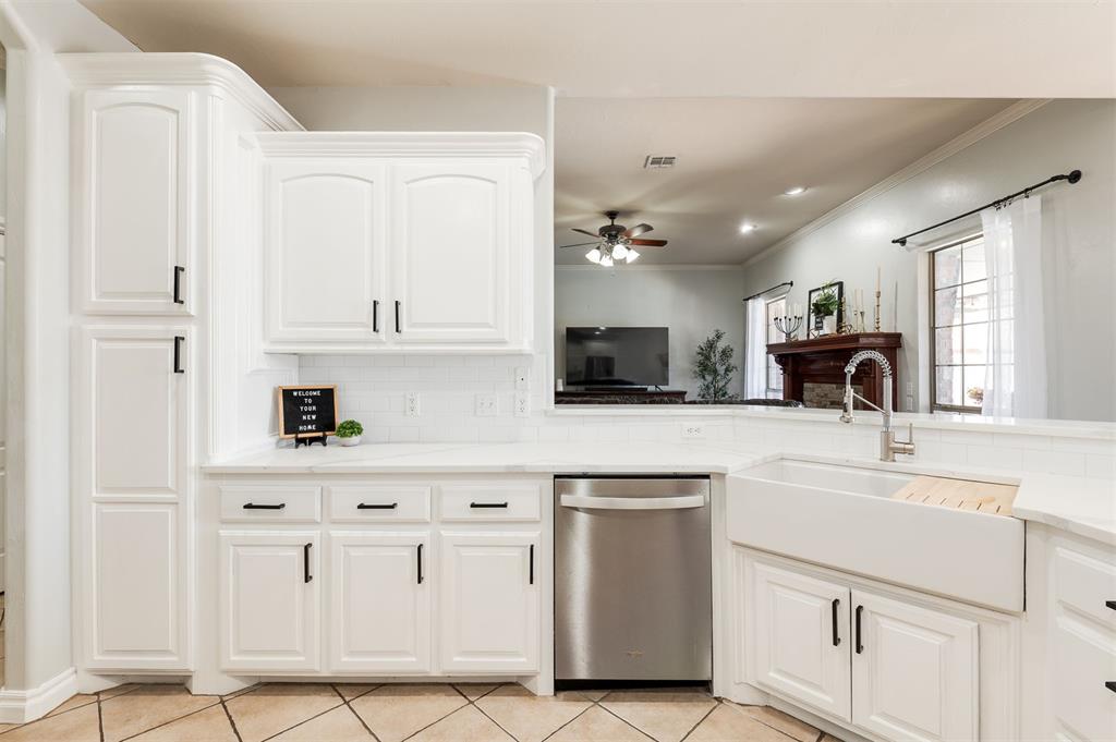 425 Summit Hill Road