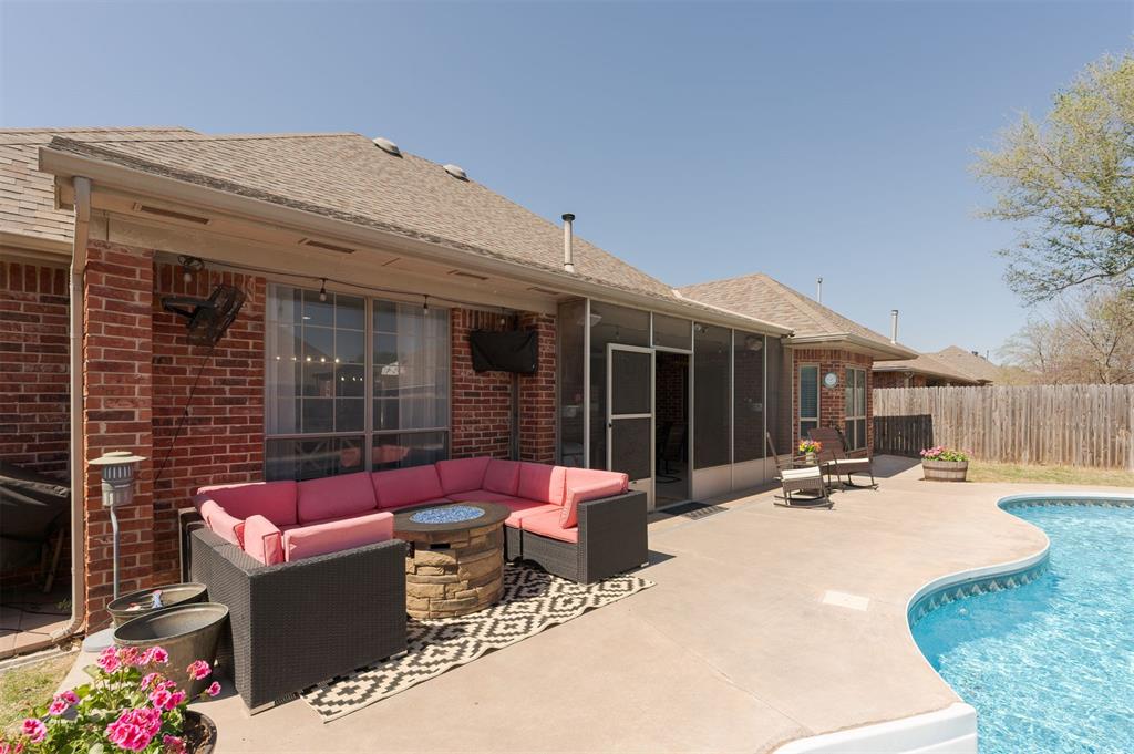 425 Summit Hill Road