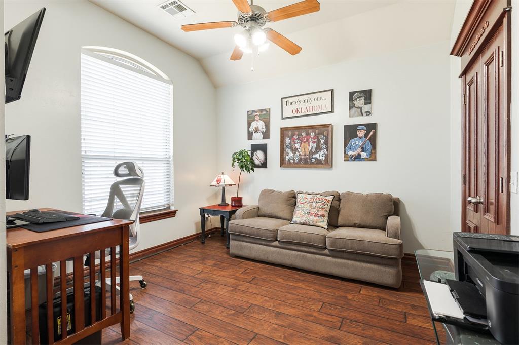 425 Summit Hill Road