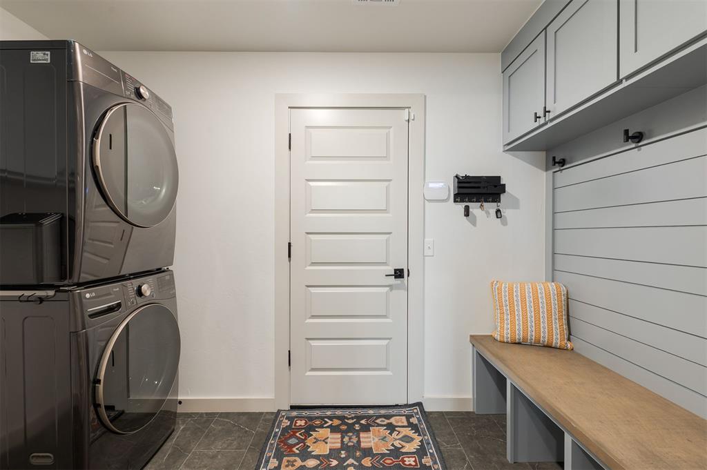 9500 Sultans Water Way