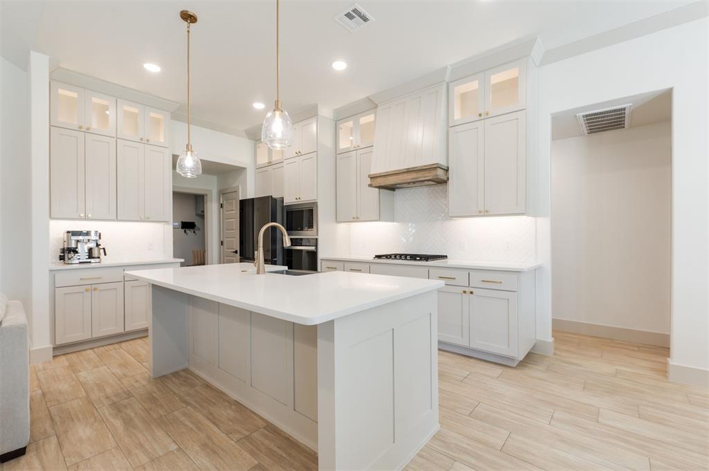 9500 Sultans Water Way