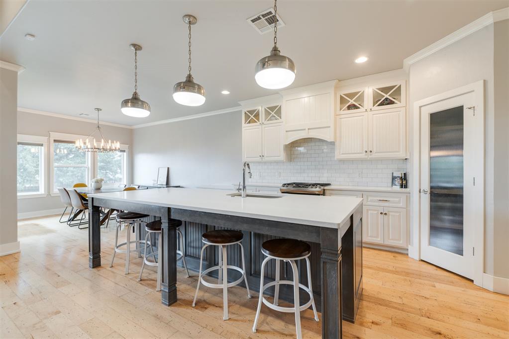 4816 Deerfield Drive