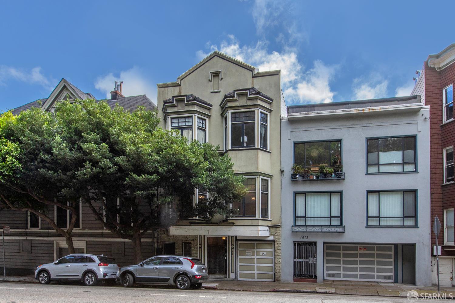 1809 Oak Street
