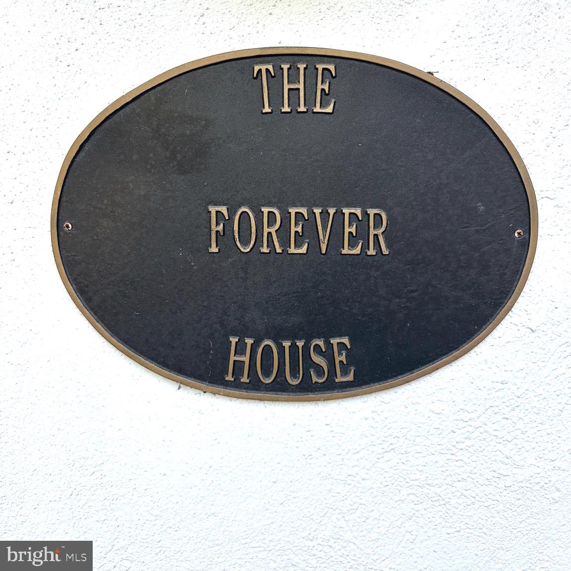1115 RED ROSE LANE