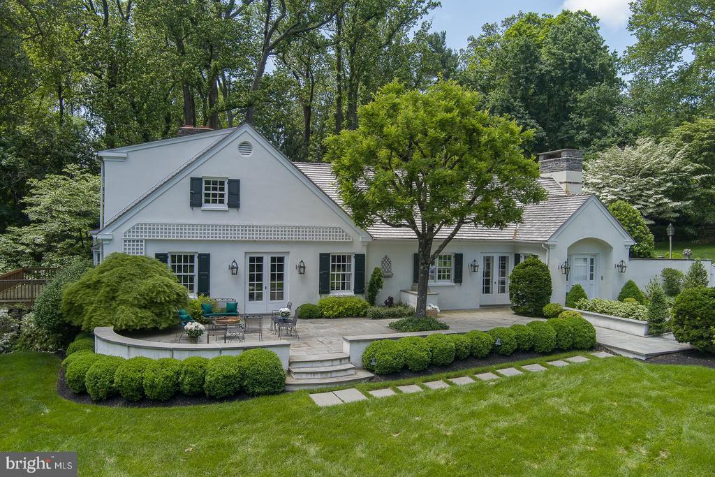 1109 BRYNLAWN ROAD