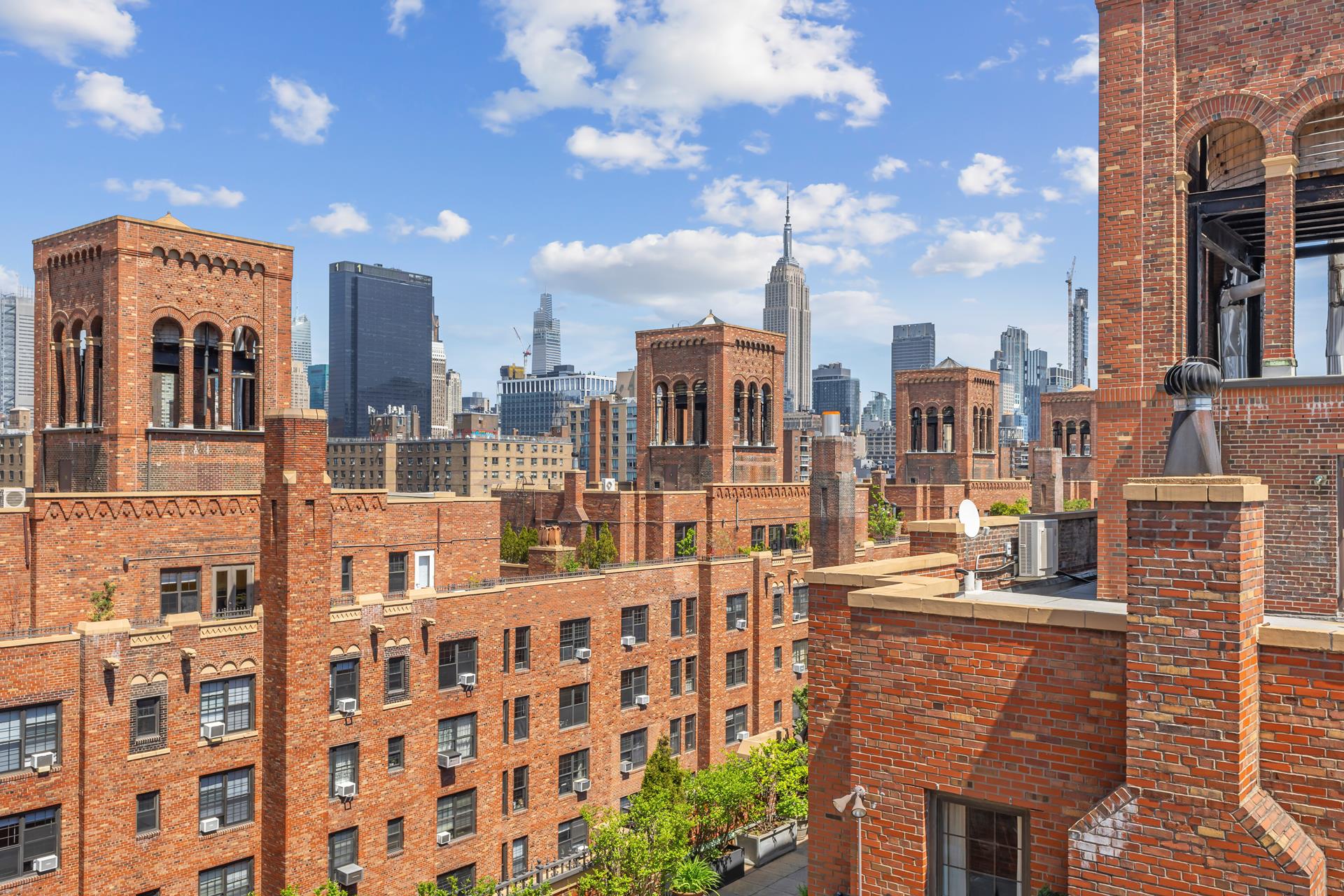 465 W 23RD Street 19D