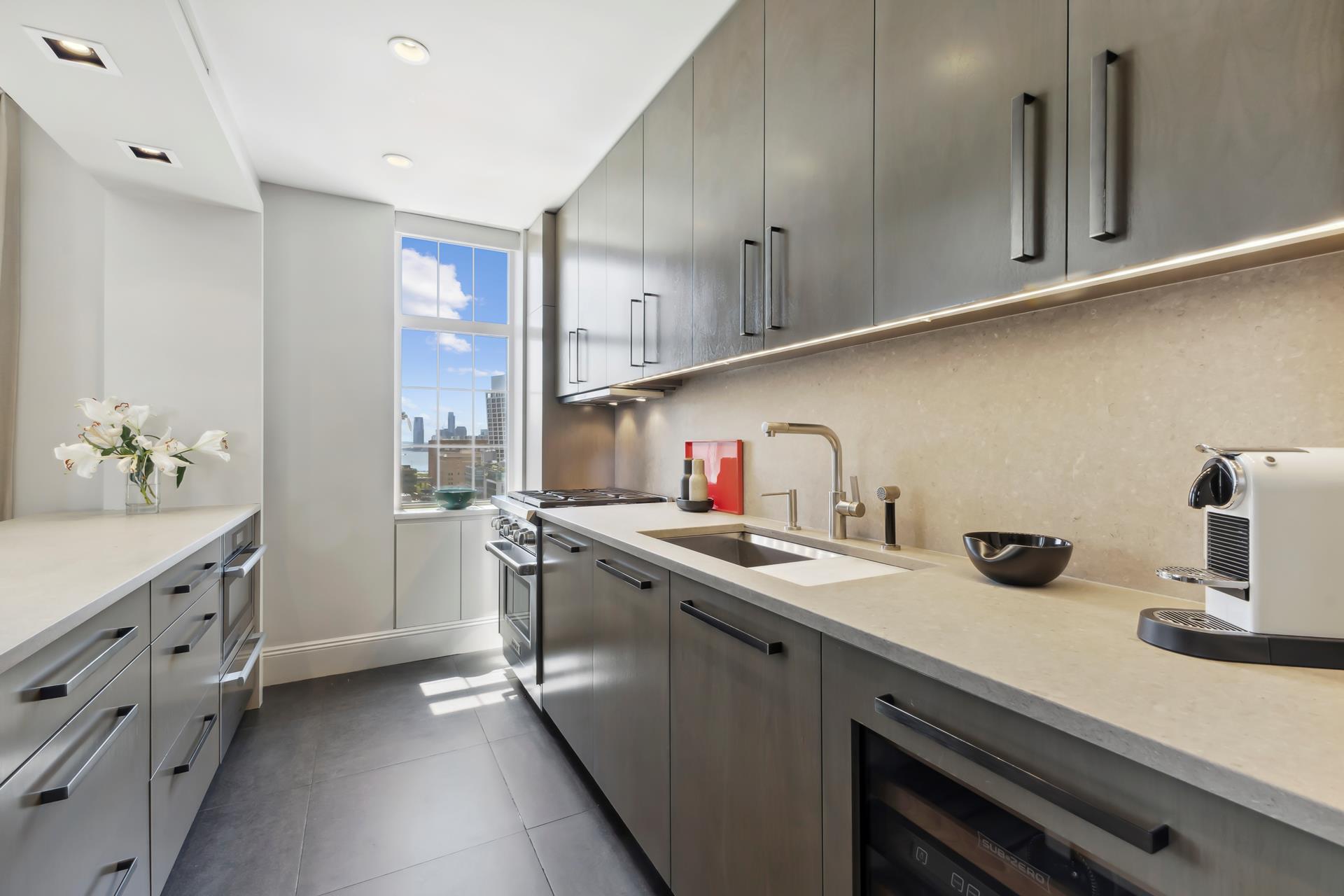 465 W 23RD Street 19D