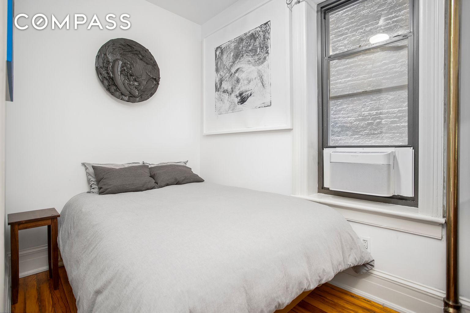 223 W 21st Street 1M