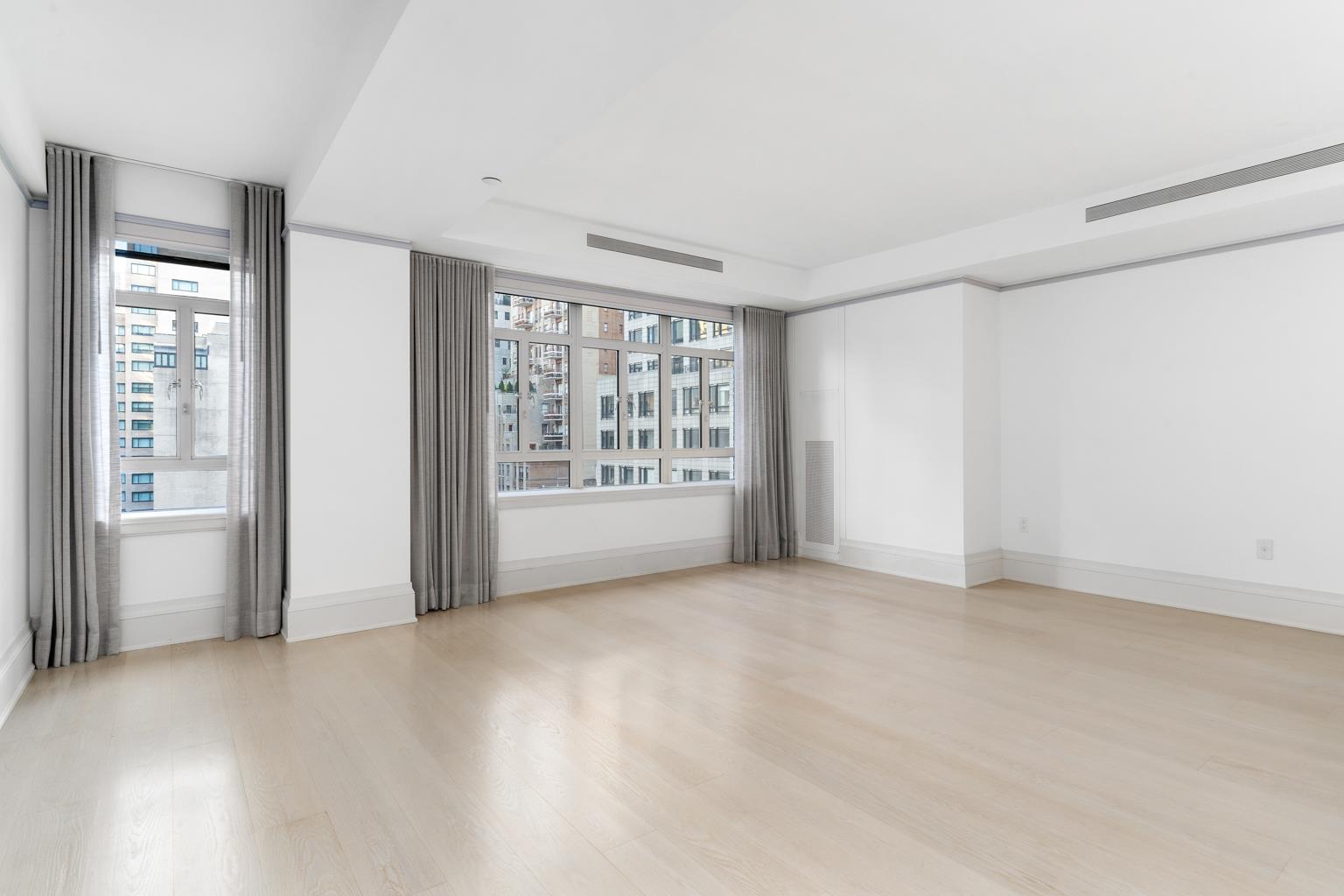 21 E 61ST Street 9C