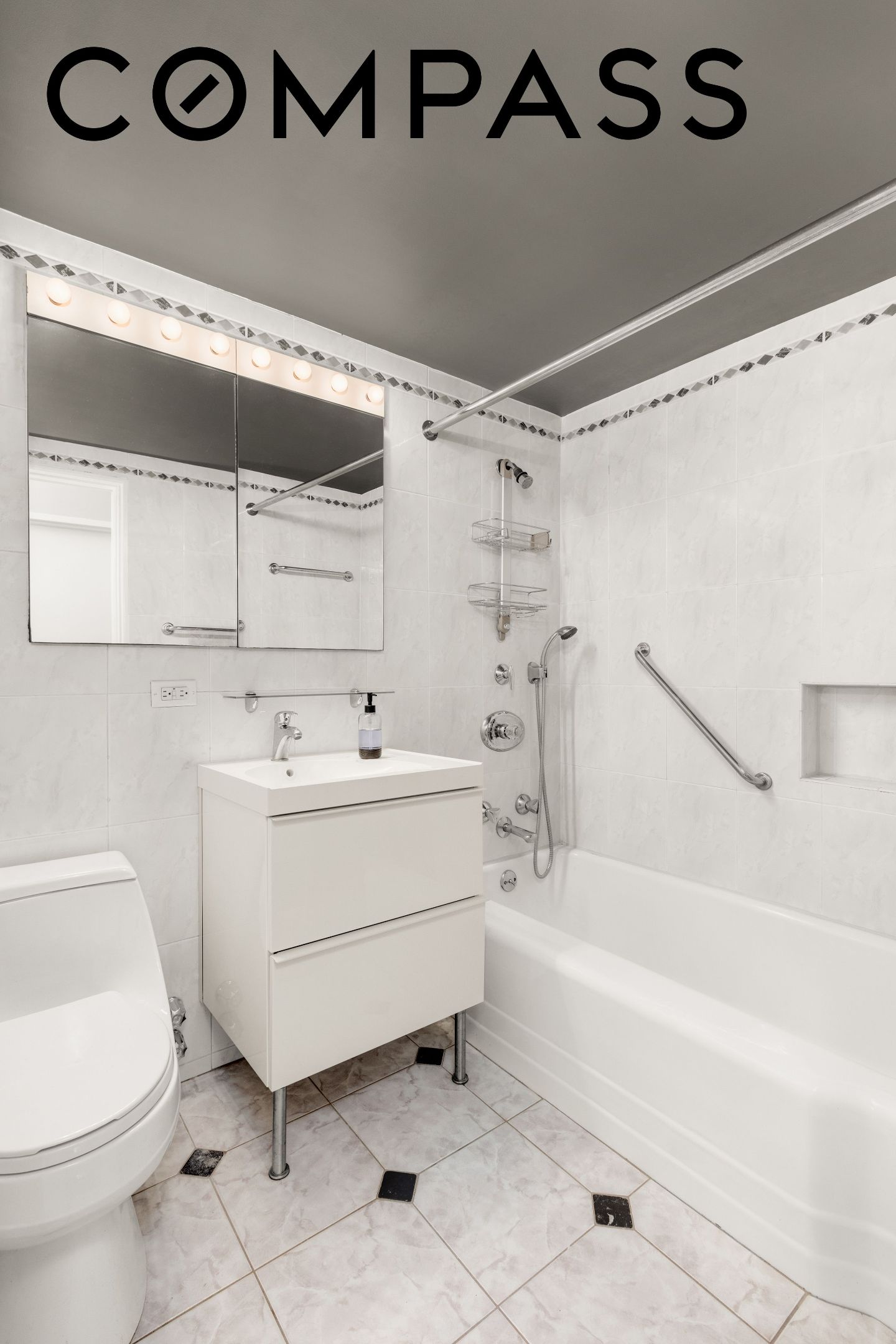 525 E 86th Street 2G