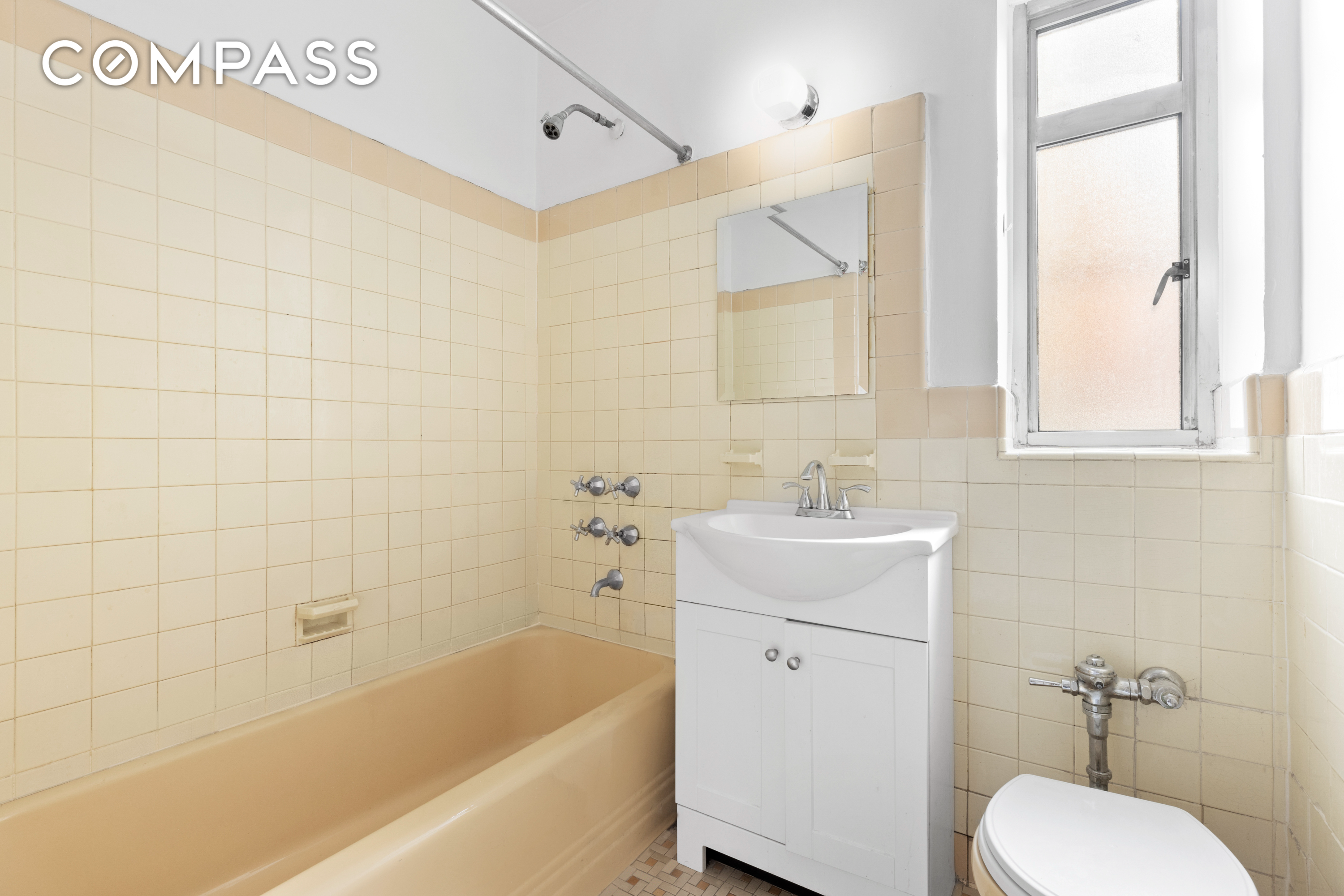 155 W 20th Street 4F