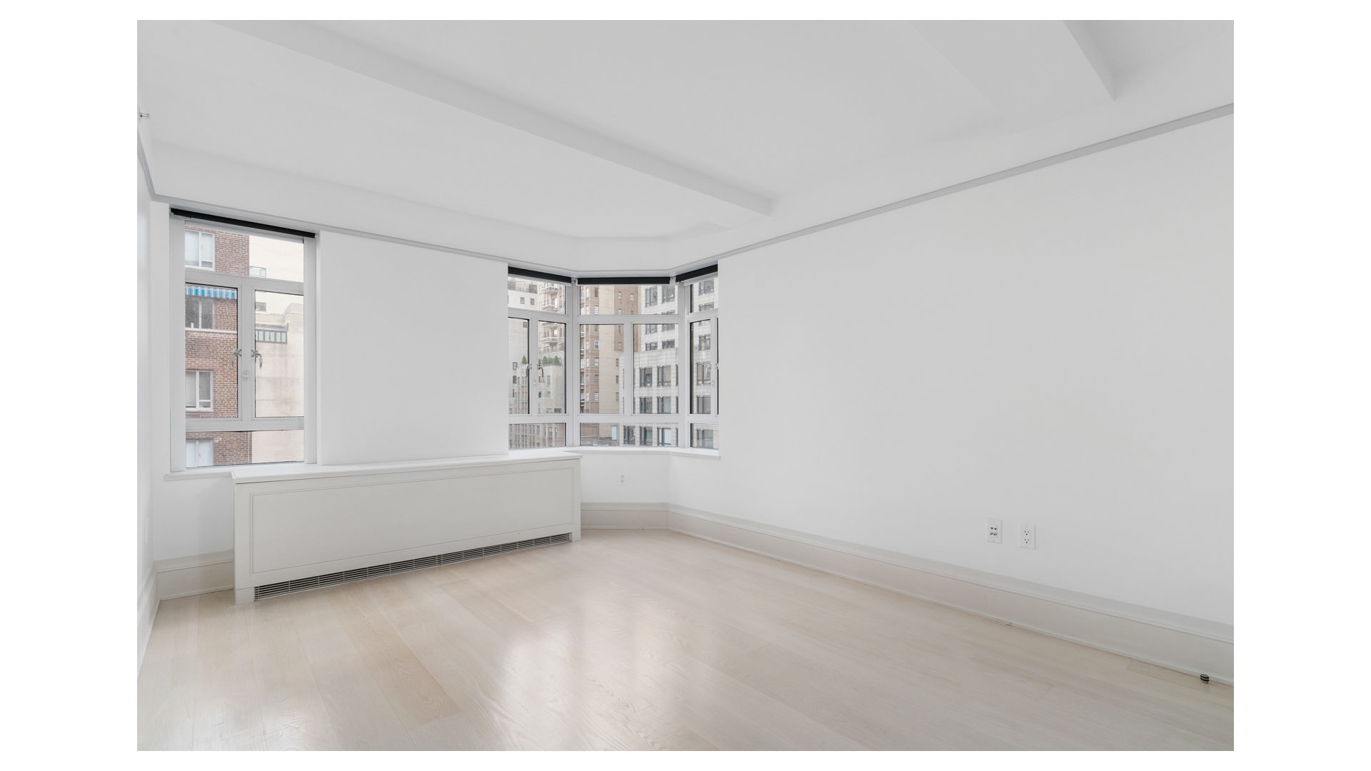 21 E 61ST Street 9C