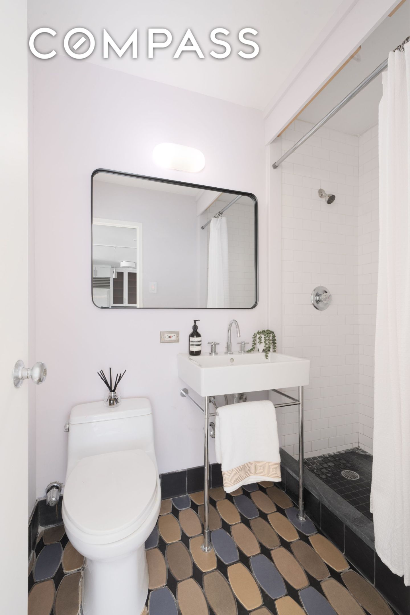 360 W 22nd Street 15C-14C