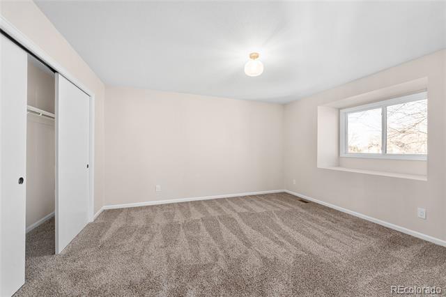 1074 E 132nd Way