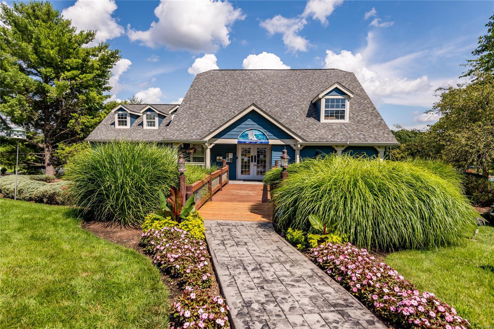 183 Beacon Point Lane