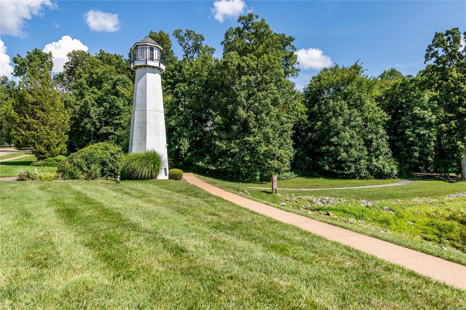 183 Beacon Point Lane