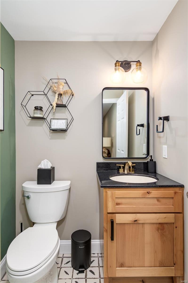 183 Beacon Point Lane