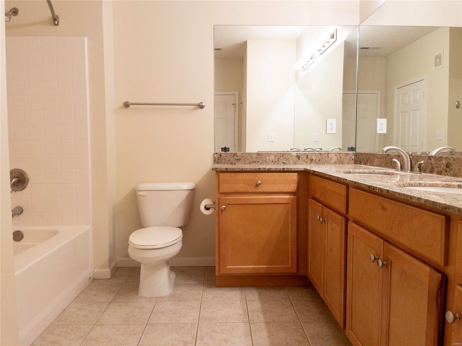 1270 Strassner Drive Unit: 3201