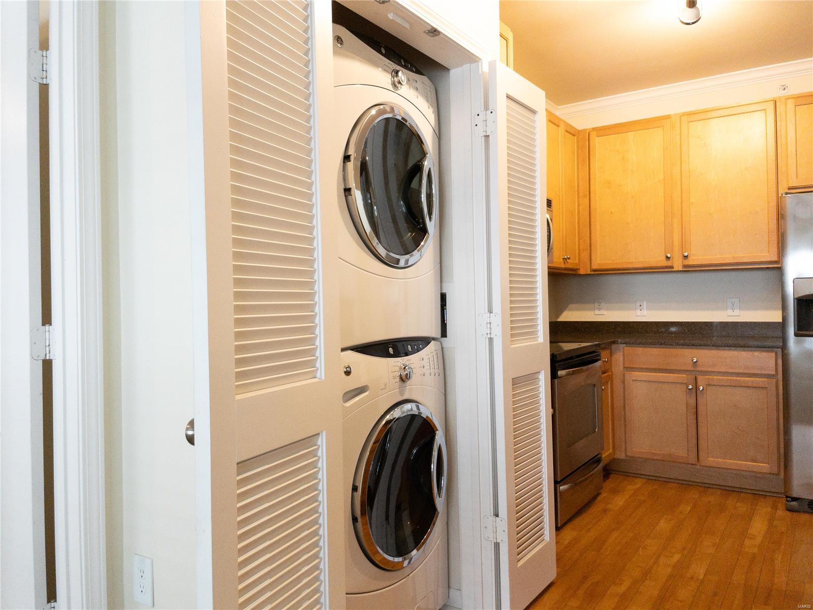 1270 Strassner Drive Unit: 3201