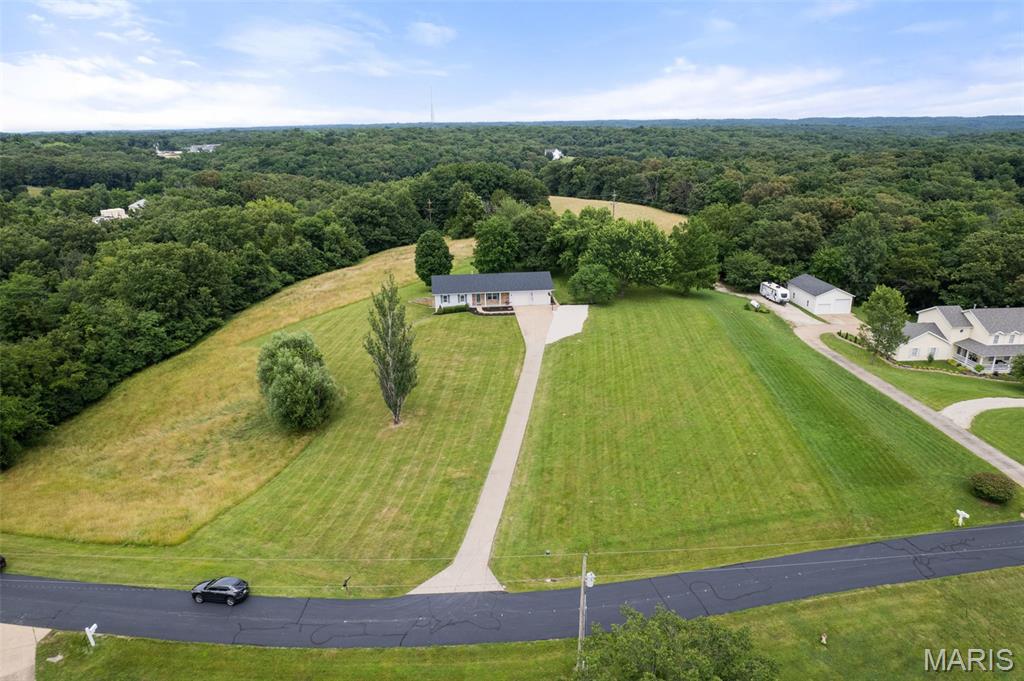 599 Ridgefield Drive