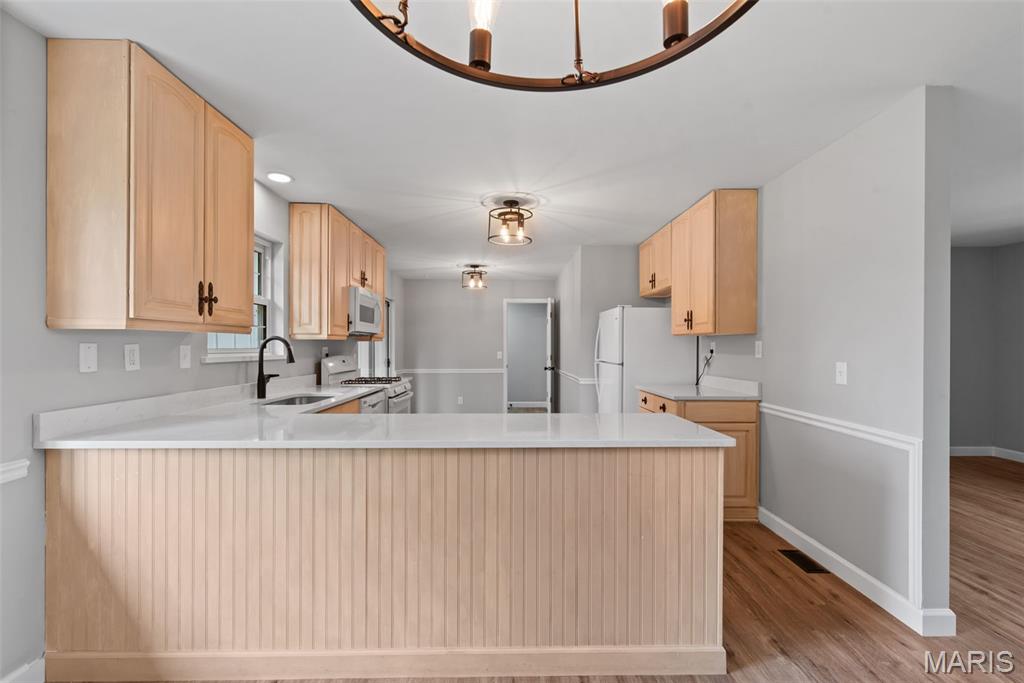 599 Ridgefield Drive