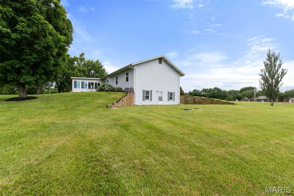 599 Ridgefield Drive
