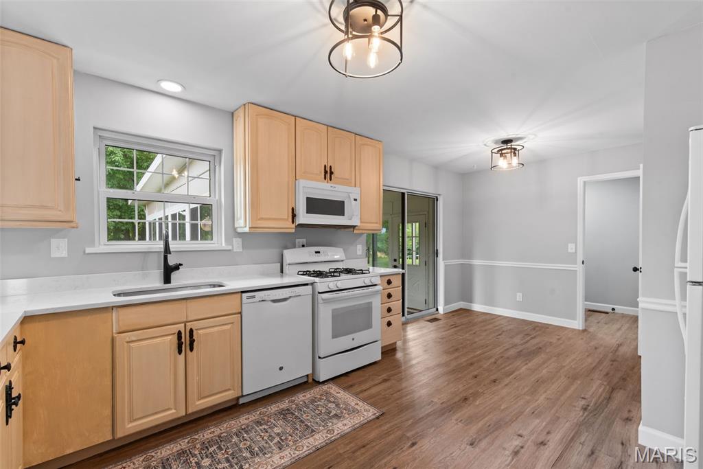 599 Ridgefield Drive