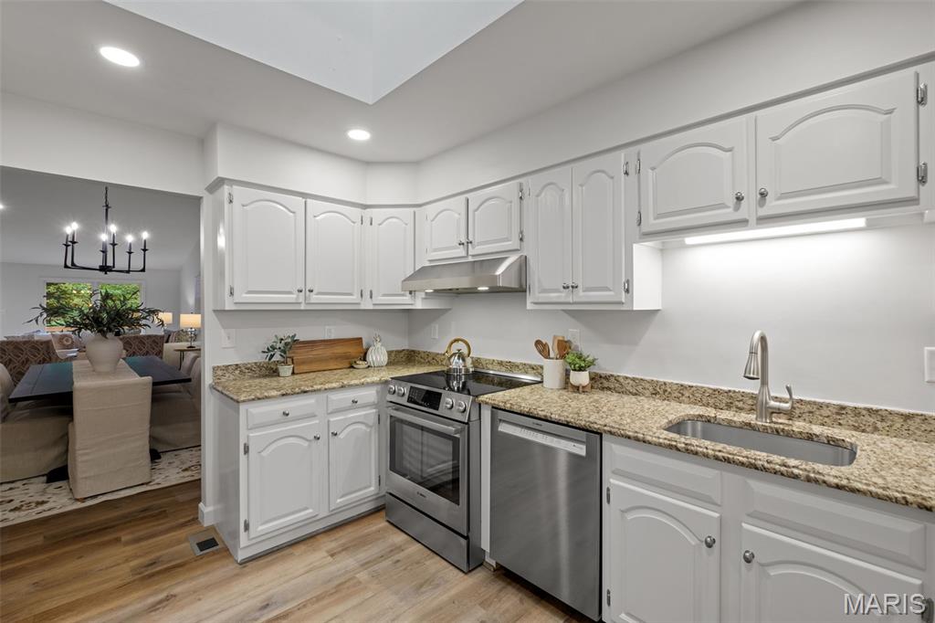 14031 Baywood Villages Drive
