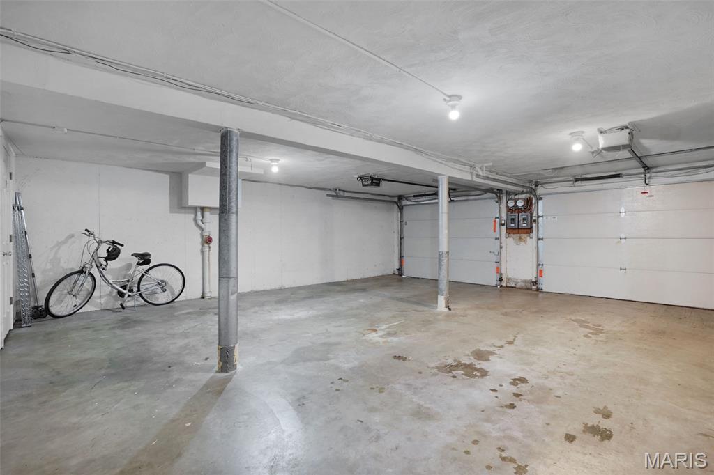 109 E Washington Avenue Unit: 2S