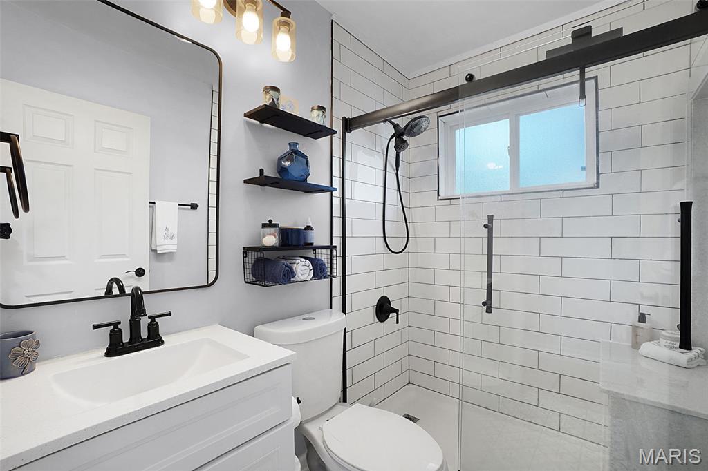 109 E Washington Avenue Unit: 2S