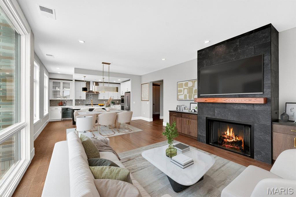 16460 Wildhorse Lake Boulevard Unit: 303