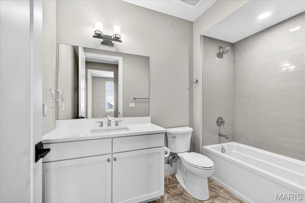 16460 Wildhorse Lake Boulevard Unit: 303