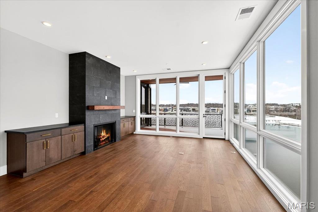 16460 Wildhorse Lake Boulevard Unit: 303