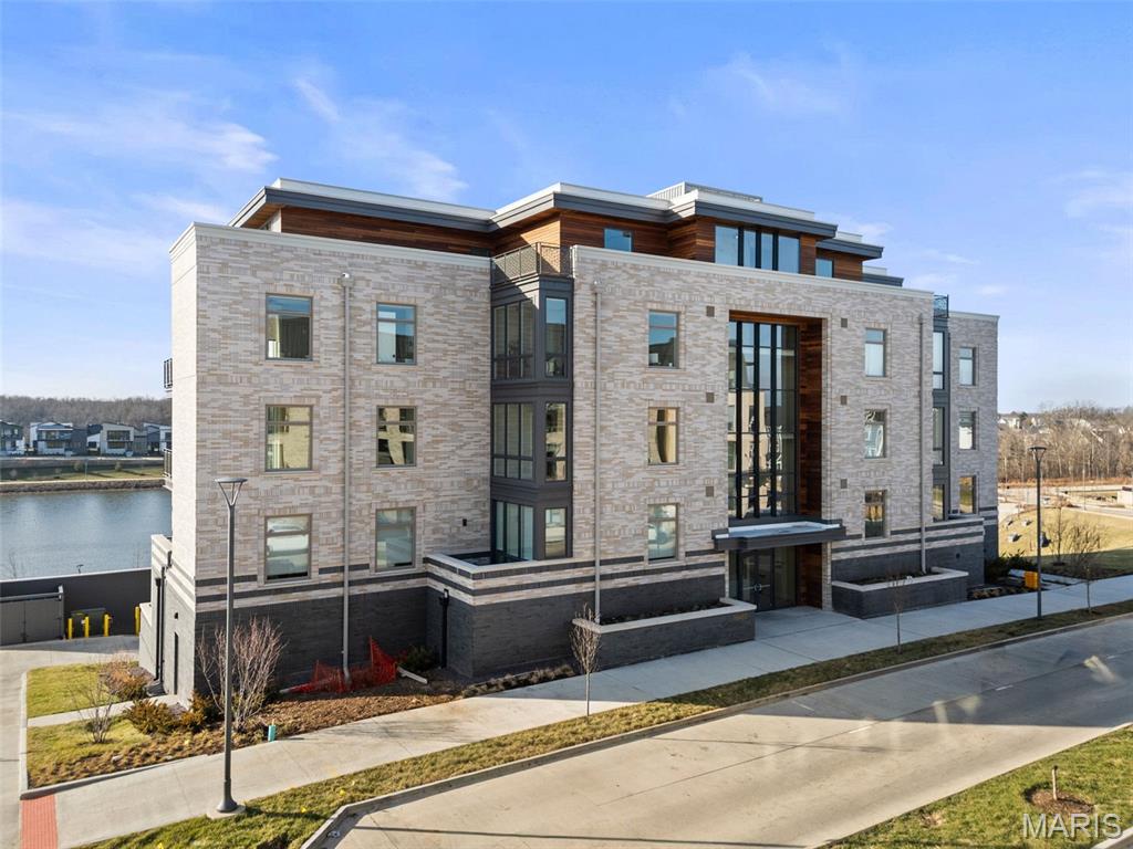 16460 Wildhorse Lake Boulevard Unit: 303