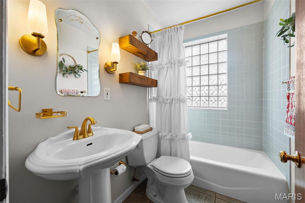 3601 Barbagallo Drive