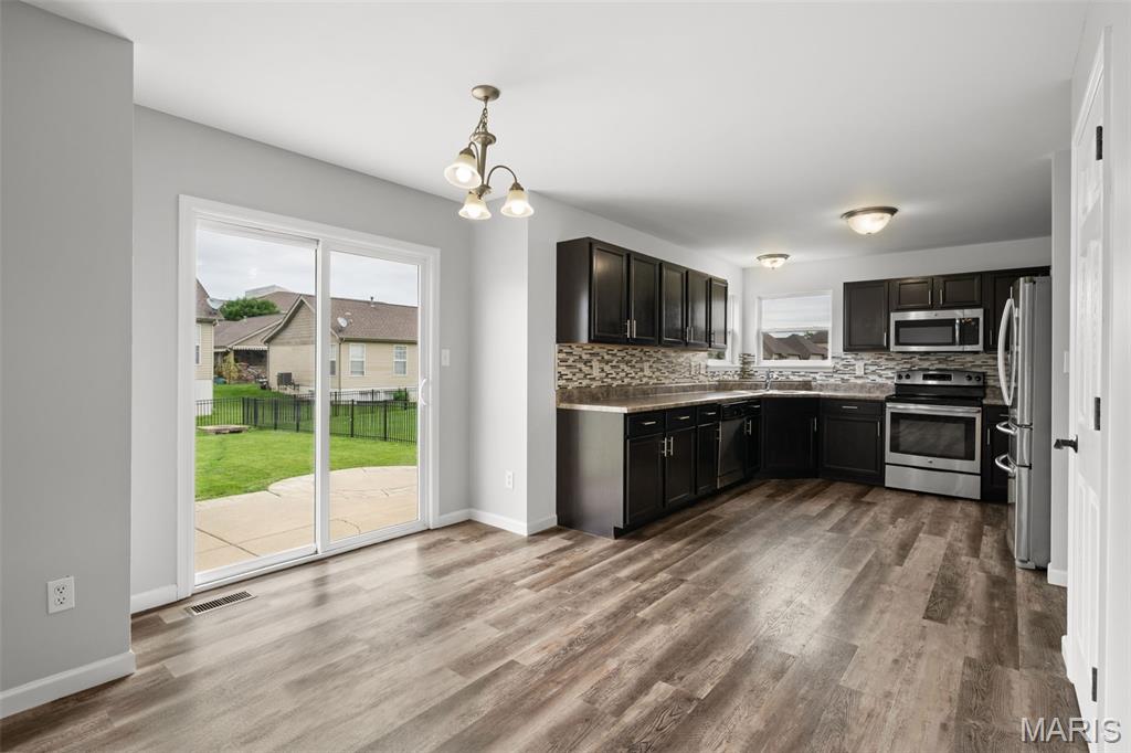 1113 Centre Lake Drive