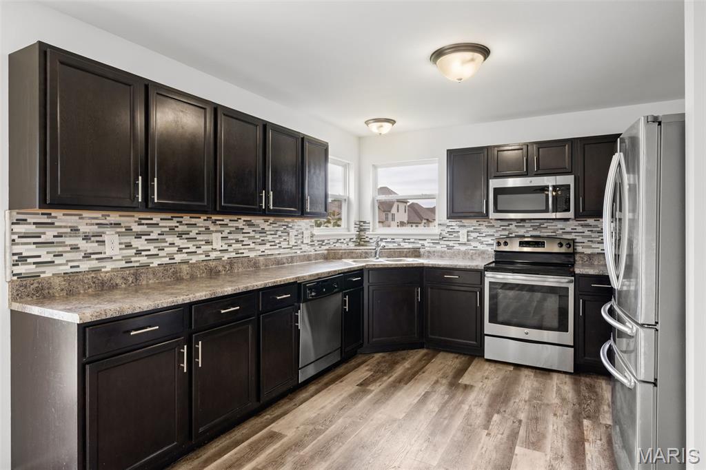 1113 Centre Lake Drive