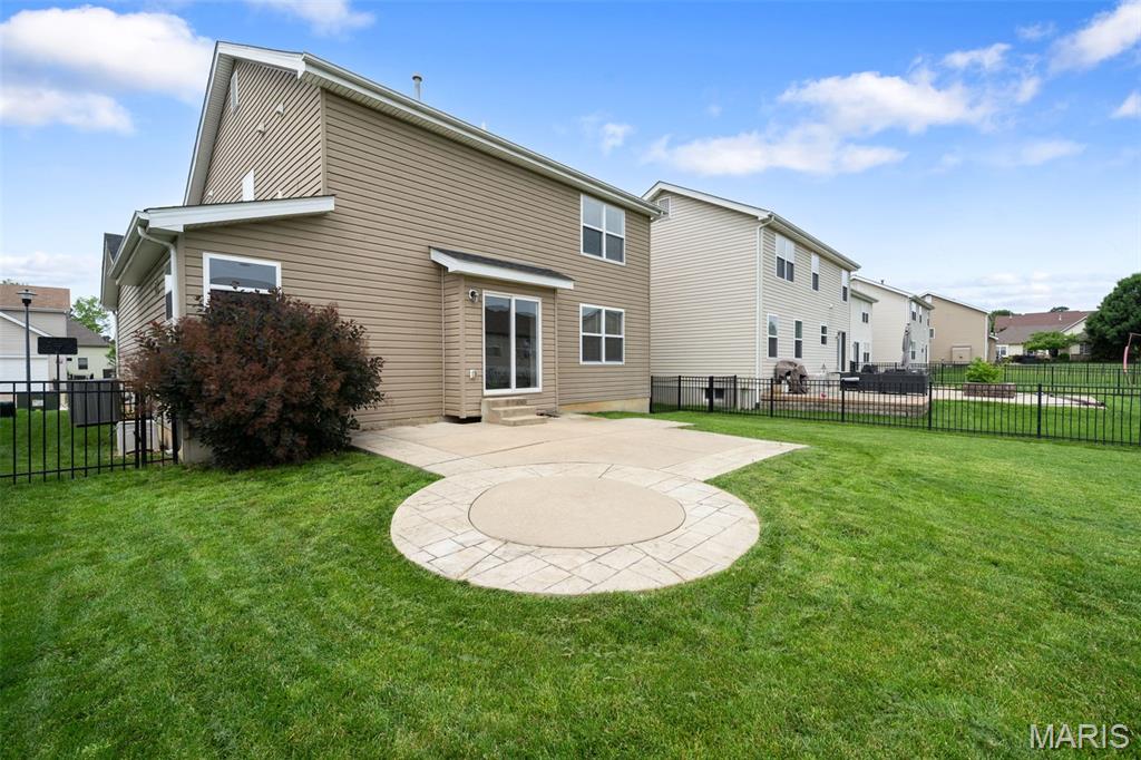1113 Centre Lake Drive